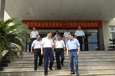 2010年8月28日，时任浙江省副省长金德水一行来公司莅临领导