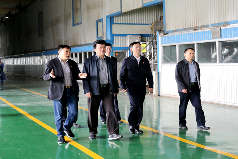 2019年5月8日，时任国度水利部原总工程师、水利部参咨委副主任委员汪洪莅临J9集团纸业调研节水工作